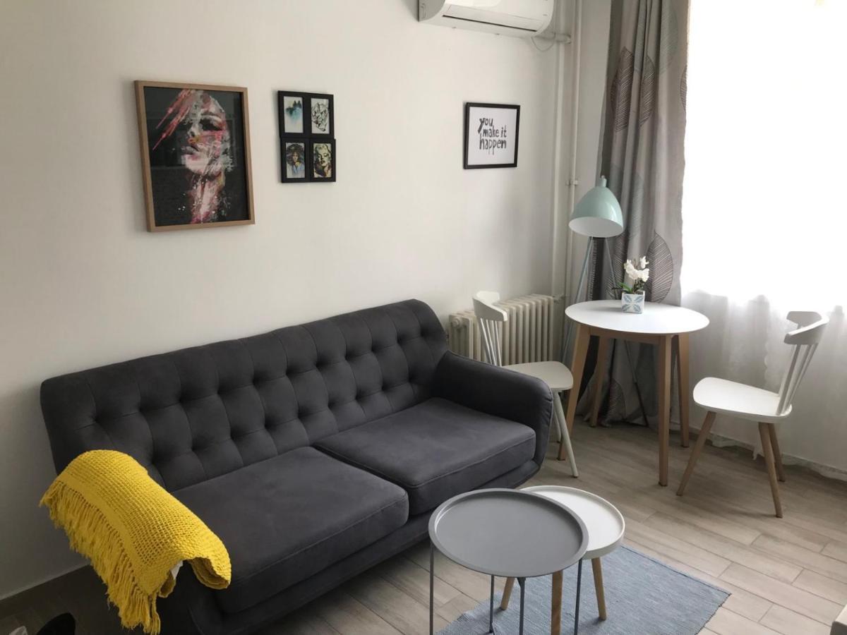 Home Apartment Luna 1 Skopje Eksteriør bilde